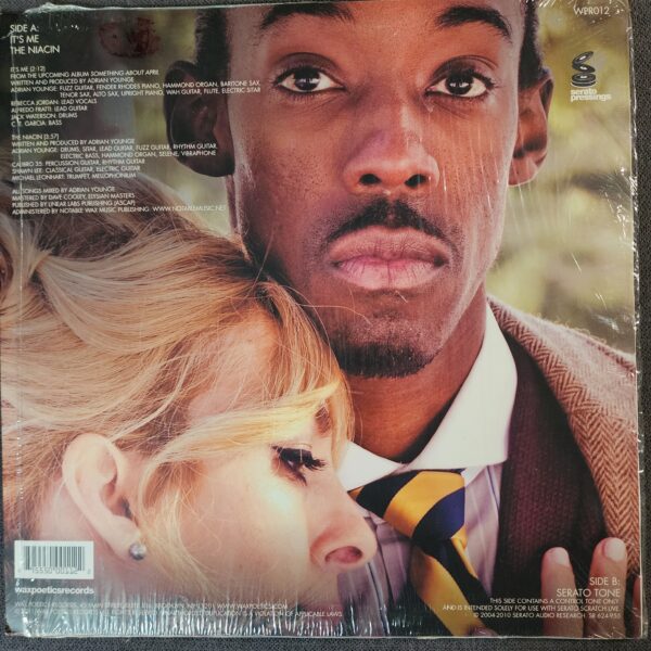 Adrian Younge – It's Me / The Niacin (12", 2011) - Image 2